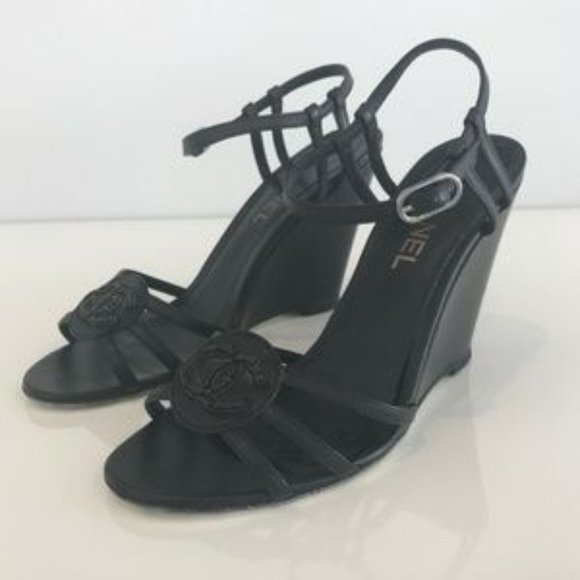 CHANEL BLACK LEATHER WEDGE SANDALS SIZE 8 - Picture 2 of 6